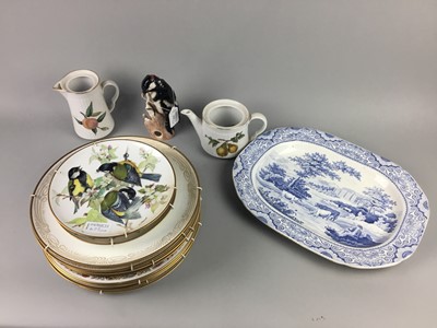 Lot 623 - A LOT OF CABINET PLATES AND OTHER CERAMICS