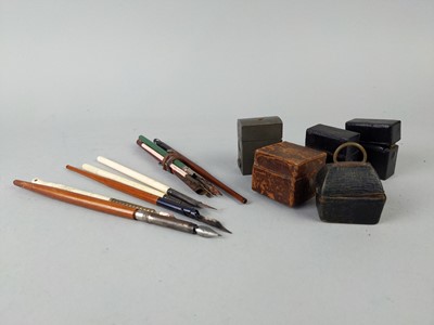 Lot 562 - A COLLECTION OF FOUNTAIN PENS AND INKWELLS