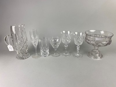 Lot 664 - A COLLECTION OF CRYSTAL AND GLASSWARE