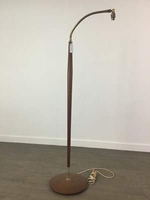 Lot 332 - A TEAK AND BRASS PLATED STANDARD LAMP