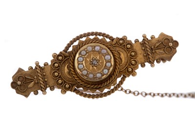 Lot 1207 - A VICTORIAN AND DIAMOND SEED PEARL BROOCH