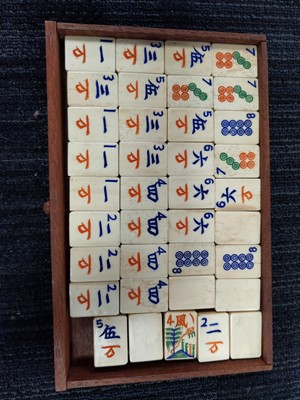 Lot 1083 - A LATE 19TH/EARLY 20TH CENTURY CHINESE MAHJONG SET