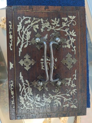 Lot 1083 - A LATE 19TH/EARLY 20TH CENTURY CHINESE MAHJONG SET