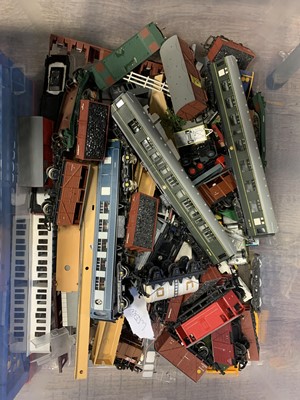 Lot 1058 - A LARGE GROUP OF CARRIAGES, WAGONS AND ROLLING STOCK