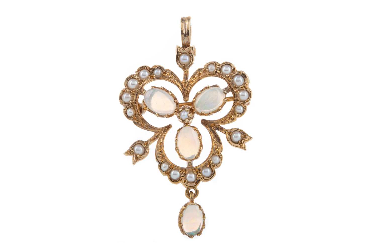 Lot 1210 - AN OPAL AND PEARL PENDANT BROOCH