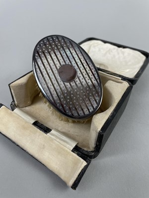 Lot 106 - A SILVER BACKED BRUSH AND OTHER ITEMS
