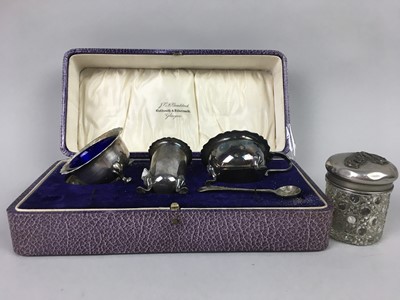 Lot 180 - A SILVER PLATED CONDIMENT SET IN FITTED CASE AND OTHER PLATED WARE