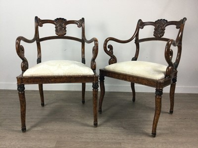 Lot 820A - A PAIR OF 20TH CENTURY DINING CHAIRS