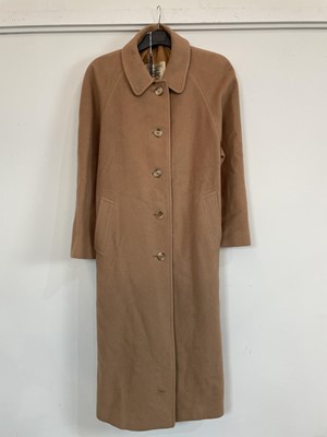 Lot 232 - A LADY'S WOOL COAT BY BURBERRY