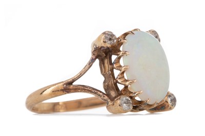 Lot 785 - AN OPAL AND DIAMOND RING