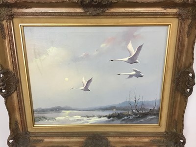 Lot 382 - A LOT OF FRAMED PICTURES AND PRINTS