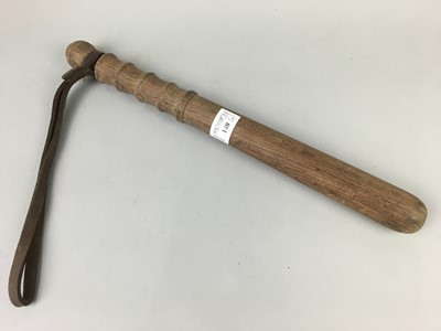 Lot 140 - A WOODEN TRUNCHEON AND OTHERS
