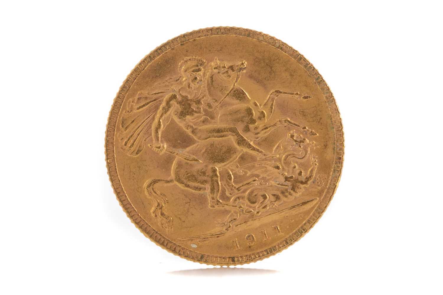 Lot 24 - A GEORGE V GOLD SOVEREIGN DATED 1911