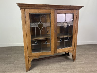 Lot 197A - AN EDWARDIAN OAK BOOKCASE