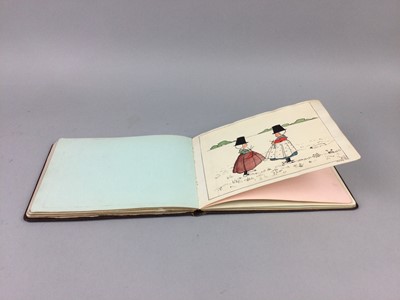 Lot 34 - AN EARLY 20TH CENTURY AUTOGRAPH BOOK