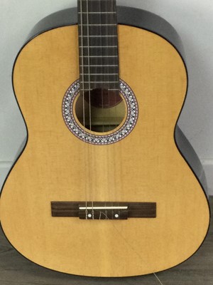 Lot 29 - A LOT OF TWO ACOUSTIC GUITARS