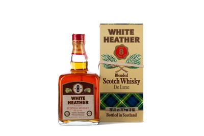 Lot 148 - WHITE HEATHER 8 YEAR OLD DELUXE 26 2/3 FL OZ
