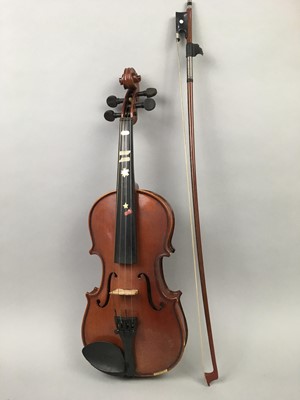 Lot 289 - A VIOLIN AND BOW