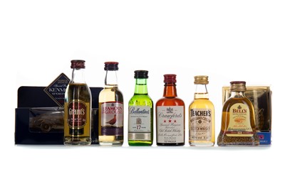 Lot 10 - 8 BLENDED WHISKY MINIATURES - INCLUDING CRAWFORD'S THREE STAR