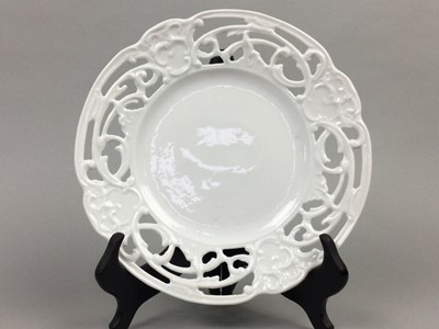 Lot 314 - A SET OF EIGHT SITZENDORF WHITE GLAZED PLATES