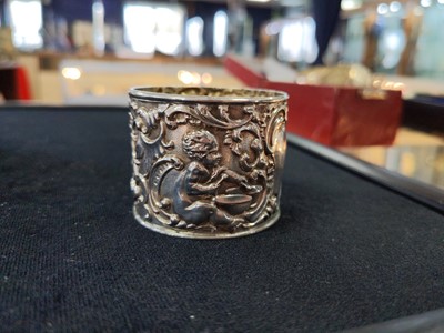 Lot 131 - A SET OF SIX VICTORIAN SILVER NAPKIN RINGS