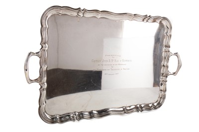 Lot 134 - A GEORGE V SILVER TWIN HANDLED TRAY