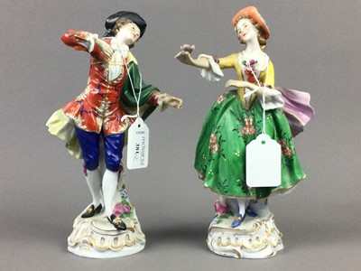 Lot 381 - A PAIR OF PORCELAIN FIGURES IN THE MANNER OF SAMSON