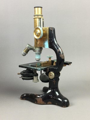 Lot 427 - A MONOCULAR MICROSCOPE BY LEITZ