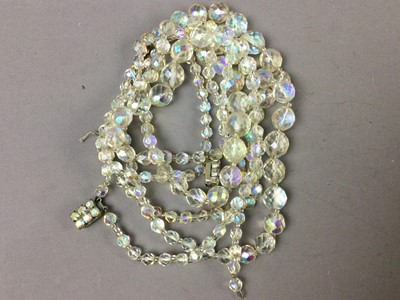 Lot 442 - A COLLECTION OF COSTUME JEWELLERY