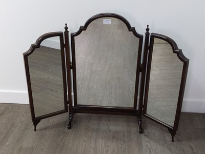 Lot 413A - A MAHOGANY DRESSING MIRROR