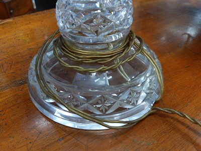 Lot 61 - A CRYSTAL MUSHROOM TABLE LAMP