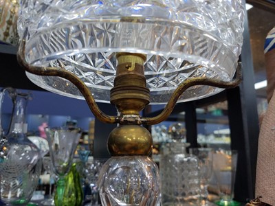 Lot 61 - A CRYSTAL MUSHROOM TABLE LAMP