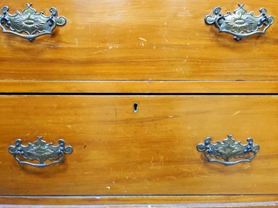 Lot 209 - A VICTORIAN DRESSING CHEST