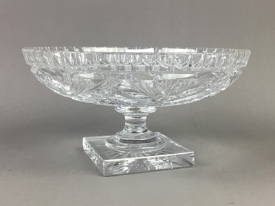 Lot 53 - AN EARLY 20TH CENTURY CRYSTAL CIRCULAR STEMMED COMPORT AND OTHER ITEMS