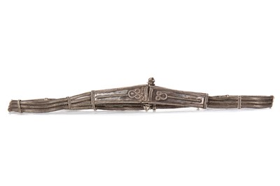 Lot 1130 - A LATE 19TH/EARLY 20TH CENTURY INDIAN WHITE METAL RAJASTHAN BELT