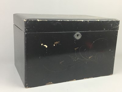 Lot 69 - A JAPANESE LACQUERED CASKET AND A CHINESE PITH PAINTING