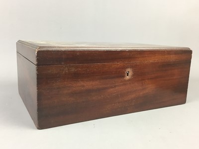 Lot 70 - AN EARLY 20TH CENTURY MAHOGANY CASKET, HIP FLASK, TINS AND OTHER OBJECTS