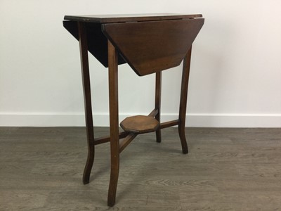 Lot 127 - A MODERN BLACK LACQUERED PIANO STOOL, DROP LEAF TABLE AND CAKESTAND
