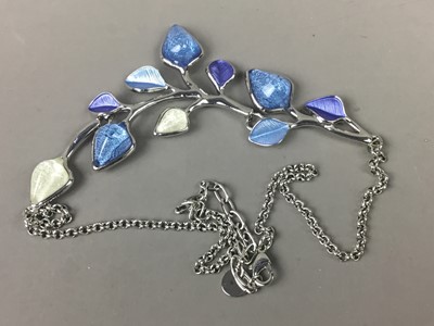 Lot 75 - A COLLECTION OF SILVER AND OTHER JEWELLERY