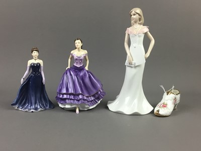 Lot 118 - A COLLECTION OF TEN ROYAL DOULTON FIGURES ALONG WITH OTHER DECORATIVE CERAMICS