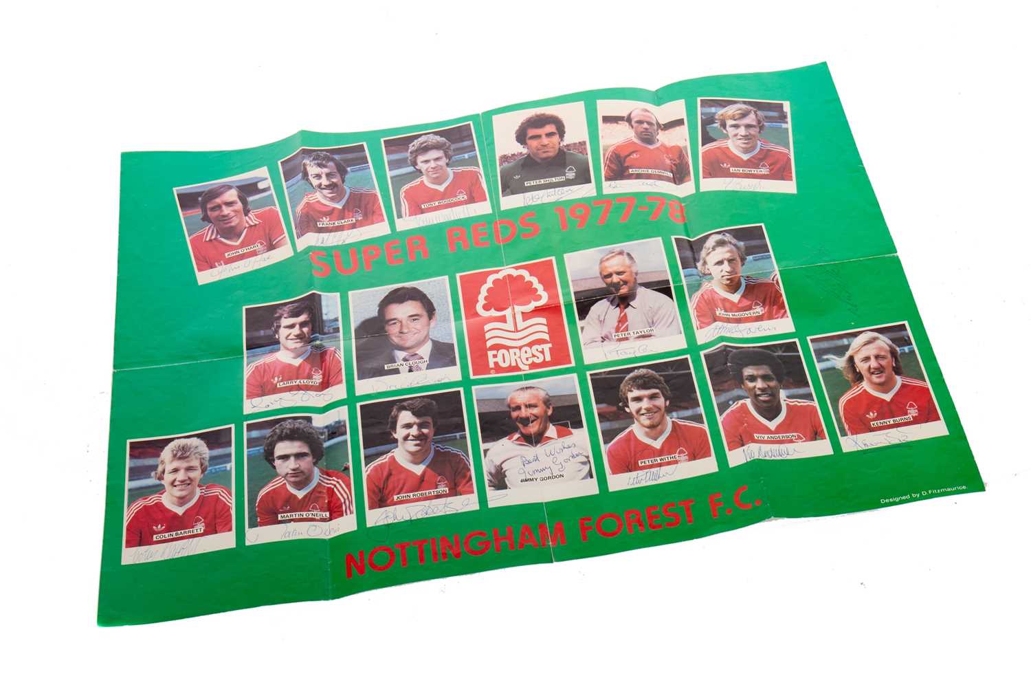 Lot 1511 - A NOTTINGHAM FOREST SIGNED POSTER