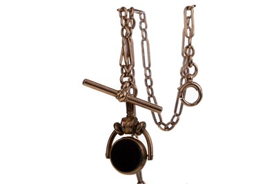 Lot 805 - A GOLD DOUBLE ALBERT CHAIN WITH SWIVEL FOB