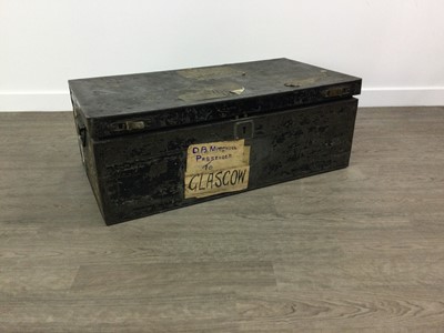 Lot 291 - A VINTAGE WOOD TRAVEL TRUNK AND A SUITCASE