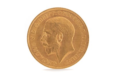 Lot 30 - A GEORGE V GOLD HALF SOVEREIGN DATED 1914