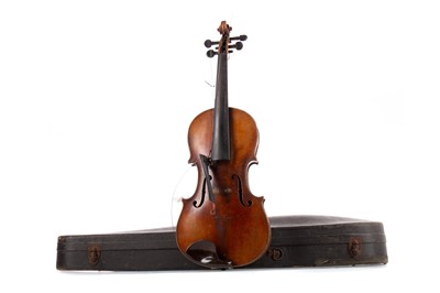 Lot 674 - AN EARLY 19TH CENTURY VIOLIN BY THOMAS HARDIE