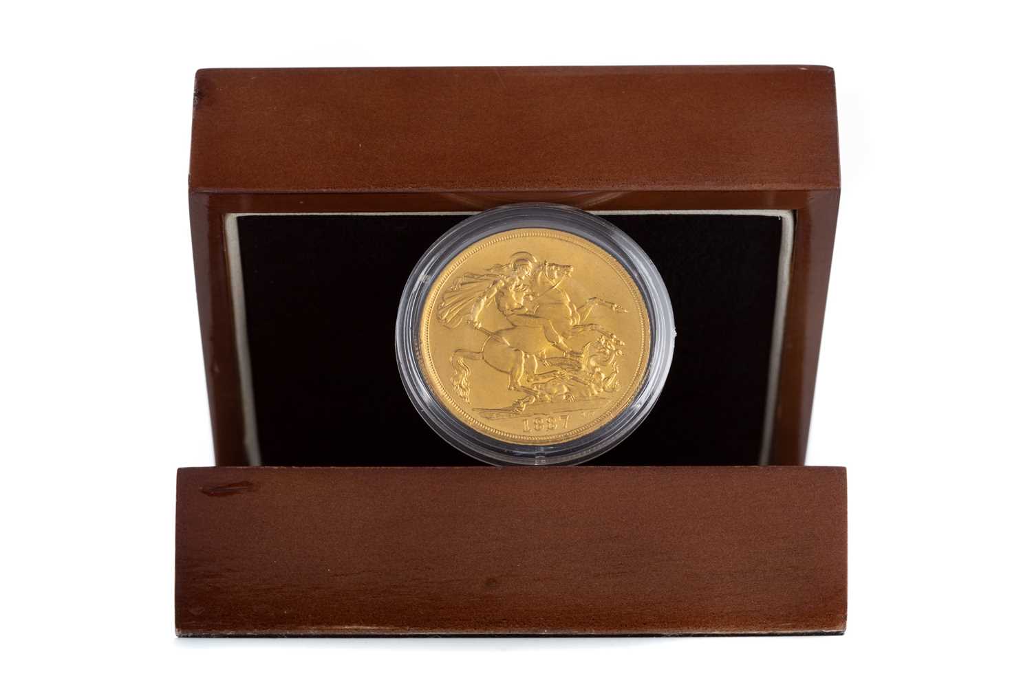 Lot 83 - A VICTORIA GOLD DOUBLE SOVEREIGN DATED 1887