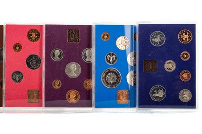 Lot 58 - A COLLECTION OF BRITISH SILVER AND OTHER COINS