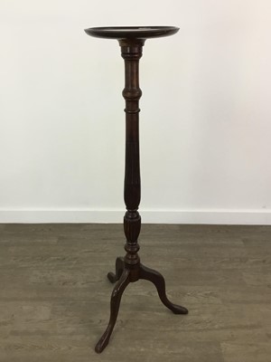 Lot 225 - A REPRODUCTION PLANT STAND ALONG WITH A STANDARD LAMP