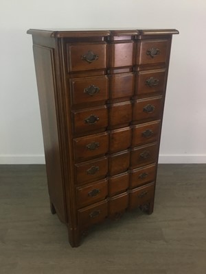 Lot 359 - A REPRODUCTION MAHOGANY CHEST OF SEVEN DRAWERS