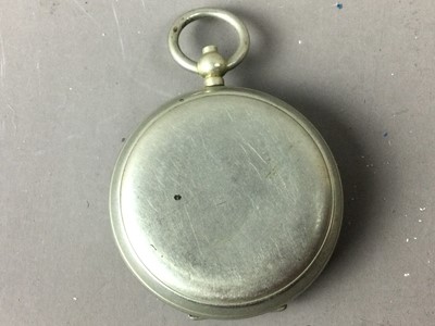 Lot 26 - A SHORT & MASON MILITARY ISSUED COMPASS